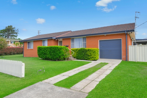 19 Clifton Drive, Port Macquarie, NSW 2444