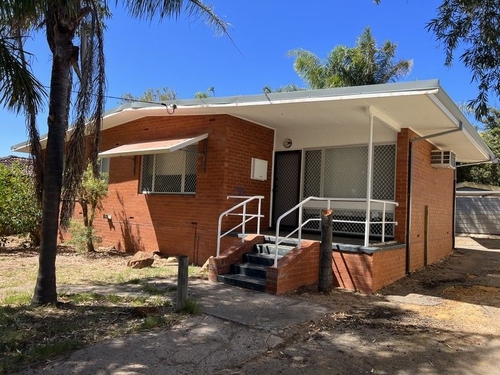 97 Kenny Crescent, Rangeway, WA 6530