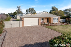 8 Southbourne Road, Riddells Creek, VIC 3431