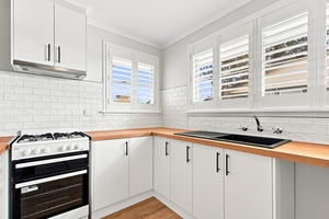 24 Weir Street, Sale, VIC 3850 photo 3 of 23