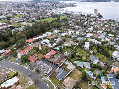 209 Churchill Avenue, Sandy Bay, TAS 7005 photo 26 of 26