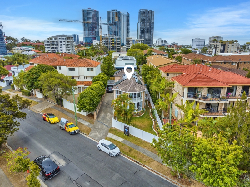 1/29 Chester Terrace, Southport, QLD 4215 for Sale