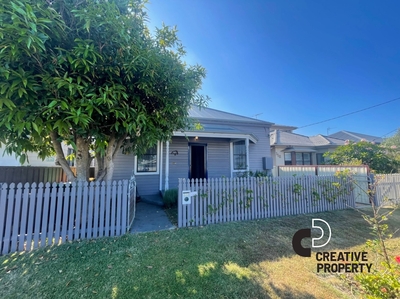 114 Roxburgh Street, Stockton, NSW 2295