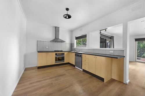 69 Gap Road, Sunbury, VIC 3429