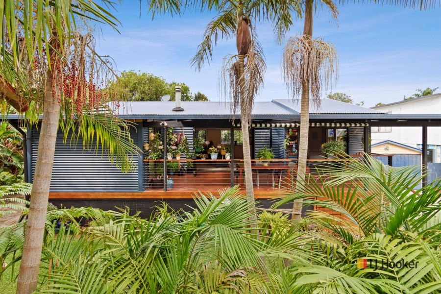 17 Yarralumla Crescent, Tomakin, NSW 2537 for Sale