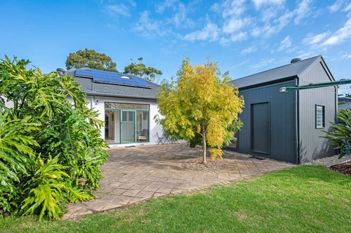 33 Lindsay Street, Victor Harbor, SA 5211