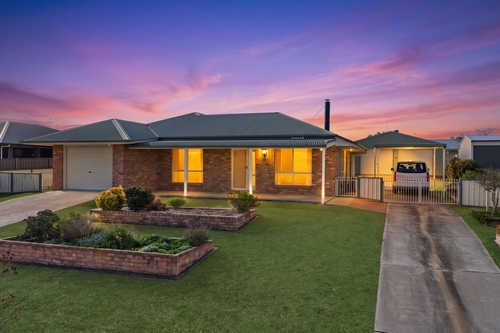 4 Hans Borgar Court, Warwick, QLD 4370