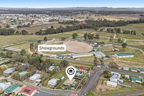 16 Mary Street, Warwick, QLD 4370