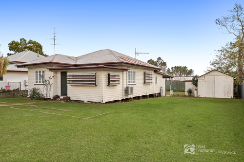 145 Wood Street, Warwick, QLD 4370