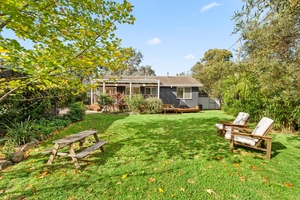 38 Wade Street, Watson, ACT 2602 photo 3 of 17