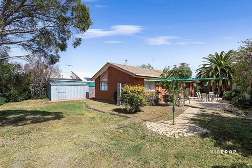 10 Weebill Court, Werribee, VIC 3030