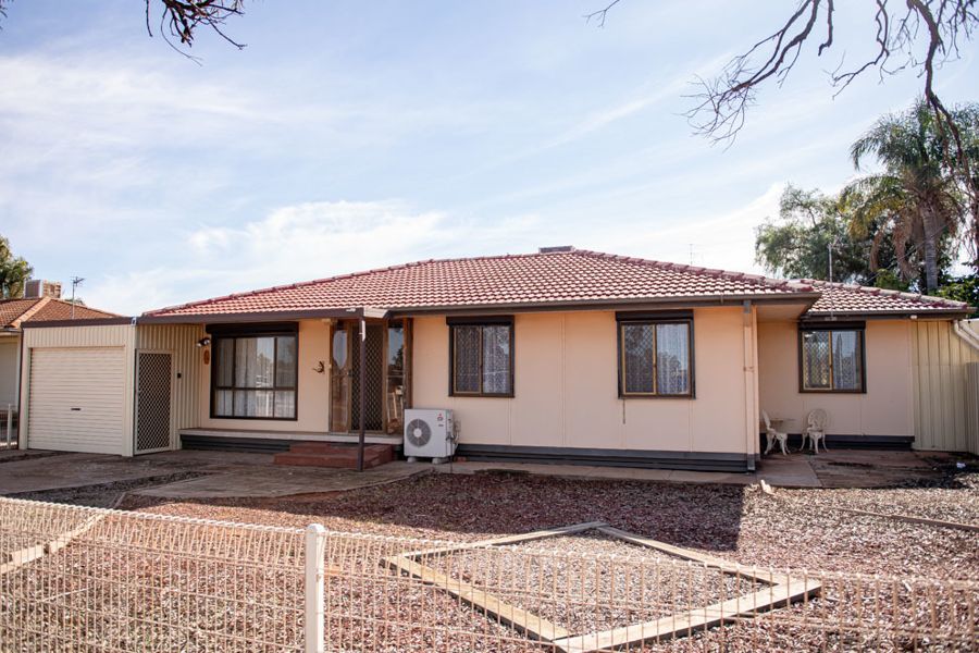 Sold 4 Cowled Street, Whyalla Norrie SA 5608 On 28 Nov 2024 - 2019504384 Australia