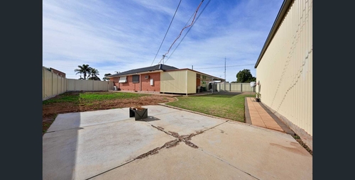1 Darragh Street, Whyalla Playford, SA 5600