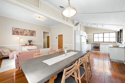 1A Sword Street, Woolloongabba, QLD 4102