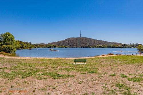 39 Bailey Place, Yarralumla, ACT 2600