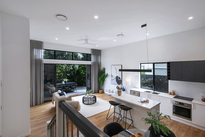 8/15 Daniells Street, Carina, QLD 4152