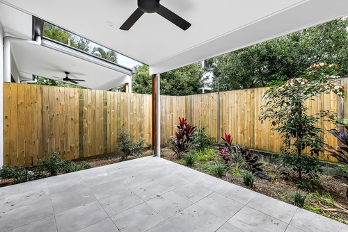 4/92 Dickenson Street, Carina, QLD 4152