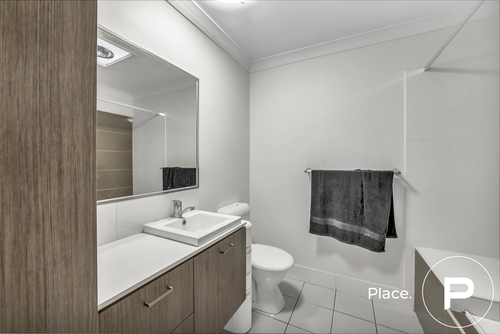 3/40 Old Logan Road, Gailes, QLD 4300