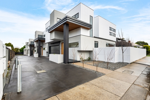 3/8 Richmond Court, Geelong, VIC 3220