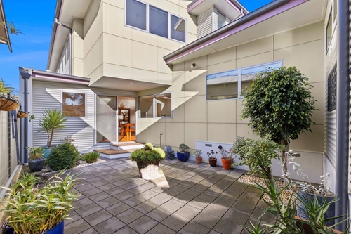 207A Autumn Street, Geelong West, VIC 3218