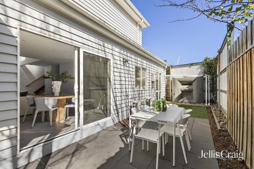 2/54 Lambeth Street, Kensington, VIC 3031