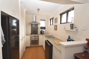 6/18 Davey Street, Mandurah, WA 6210 photo 3 of 15