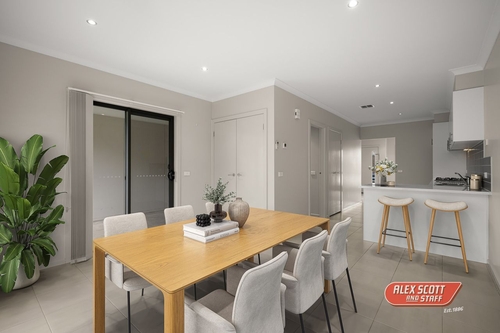 10/180 Henry Road, Pakenham, VIC 3810