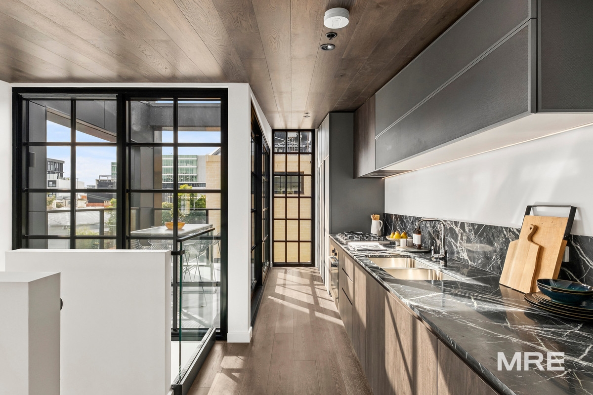 1/37 Shelley Street