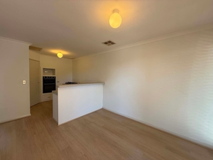 3/27 Samuel Street, Rockingham, WA 6168 photo 3 of 16