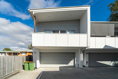 1/116 Eugaree Street, Southport, QLD 4215