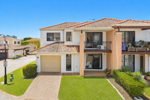 93/302 Christine Avenue, Varsity Lakes, QLD 4227