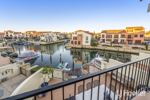 76/18 Port Quays, Wannanup, WA 6210
