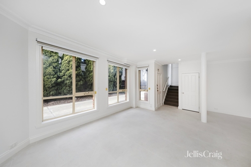 2/70 Kororoit Creek Road, Williamstown, VIC 3016