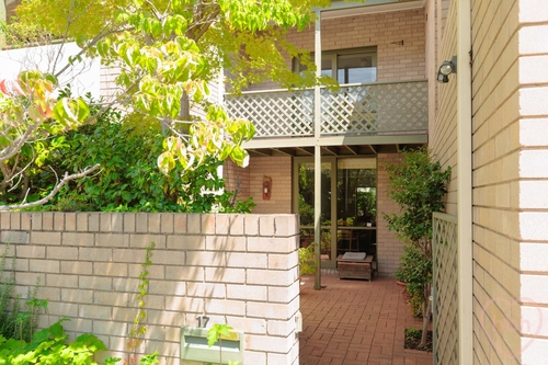 17/28 Black Street, Yarralumla, ACT 2600