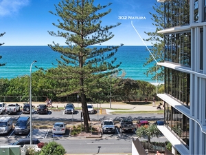302/112 The Esplanade, Burleigh Heads, QLD 4220 photo 3 of 26