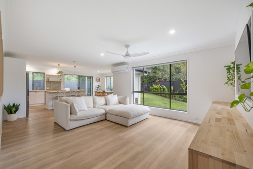 2/17 Mollys Place, Currumbin Waters, QLD 4223