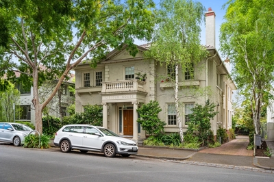 8/100 George Street, East Melbourne, VIC 3002