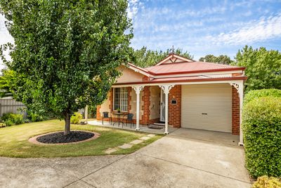 3 Bedrooms Units for Sale in Mount Barker SA 5251 view .au