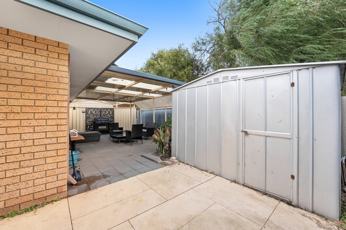 2/17 Casilda Place, Cooloongup, WA 6168