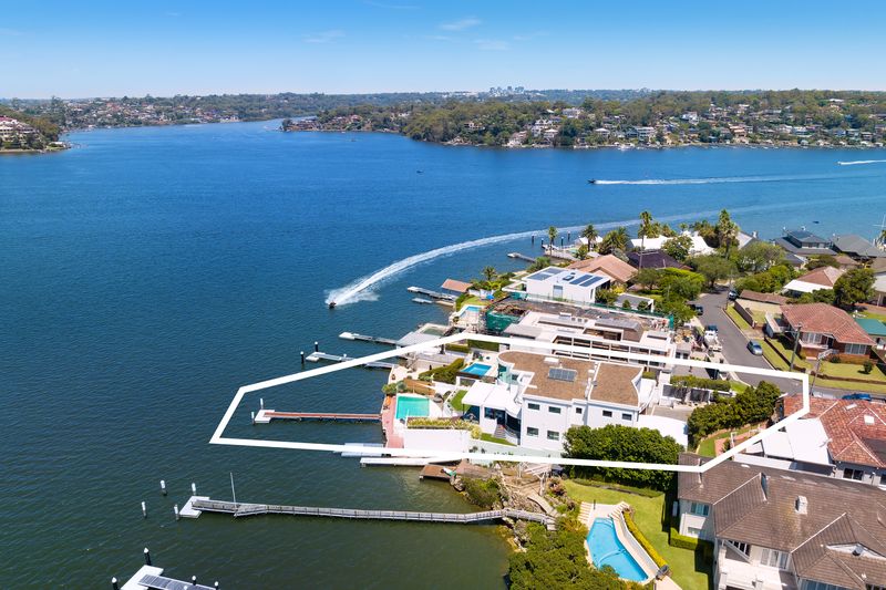 30 Bowden Crescent, Connells Point, NSW 2221 Property Details