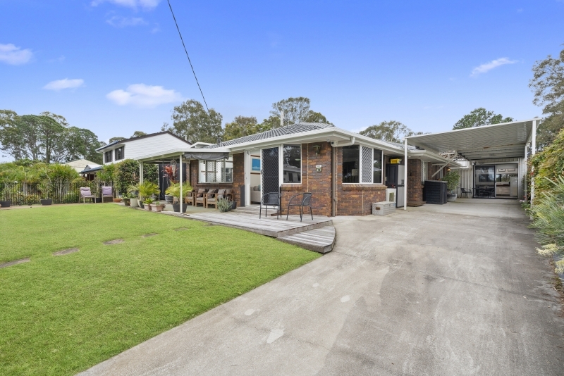 30 Moffatt Esplanade, Toorbul, QLD 4510 Property Details