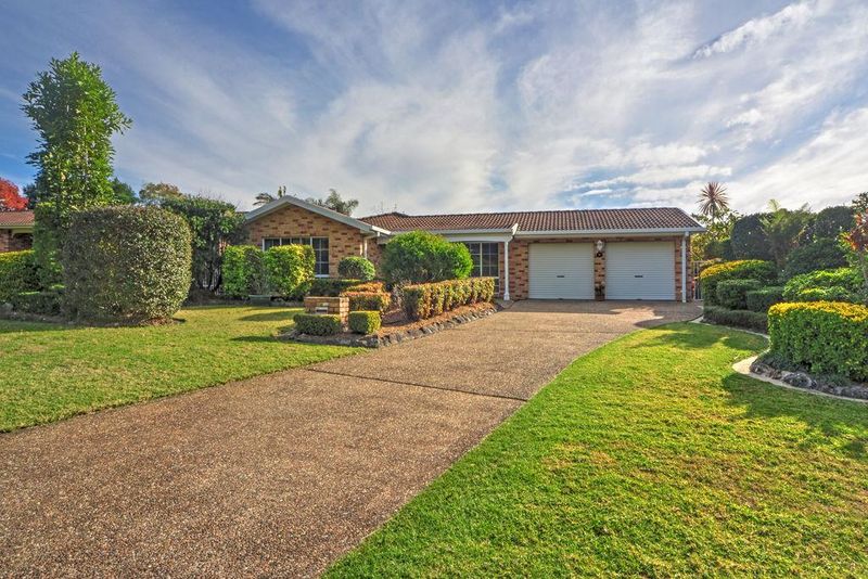 31 Jasmine Drive, Bomaderry, NSW 2541 Property Details