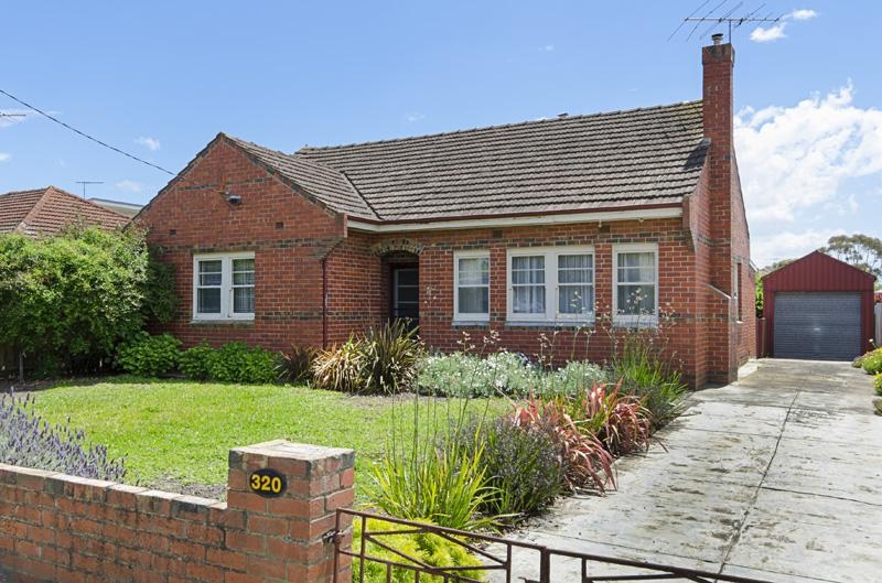 320 Autumn Street, Herne Hill, VIC 3218 Property Details