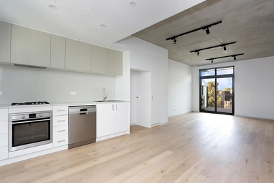 345/77 Hobsons Road, Kensington, VIC 3031