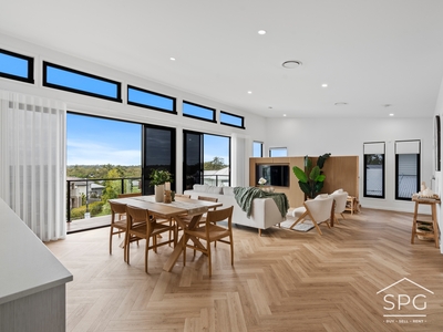 35 Highland Crescent, Belmont, QLD 4153
