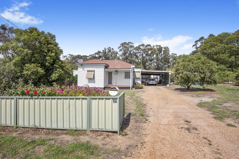 37 Picnic Road, Ararat, VIC 3377 Property Details
