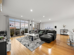 17/153 Kensington Street, East Perth, WA 6004 photo 2 of 24