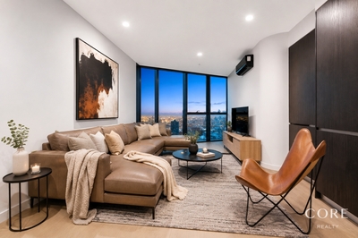 7106/228 La Trobe Street, Melbourne, VIC 3000 photo 1 of 25