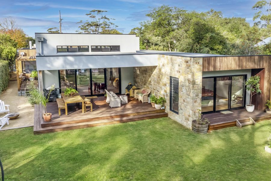 30 Carisbrooke Street, Balnarring Beach, VIC 3926 for Sale