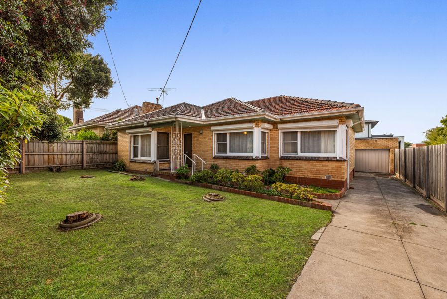 162 Jasper Road, Bentleigh, VIC 3204 for Auction